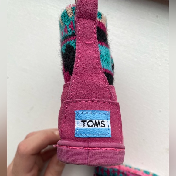 TOMS baby 2T - Picture 3 of 4